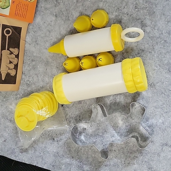 Domino Sugar Kitchen Domino Sugar Cake Decorator Set And Cookie